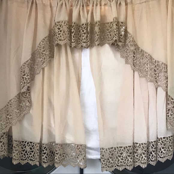 Jcpenney Accents Kitchen Curtains Set Sheers Jc Penny Lacebeige Poshmark